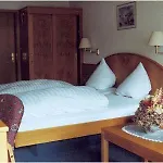 Hirschen-dorfmuehle 3*