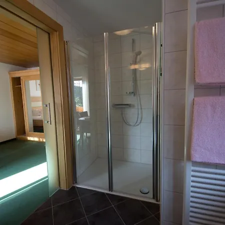 Hirschen-dorfmuehle Guest house 3*