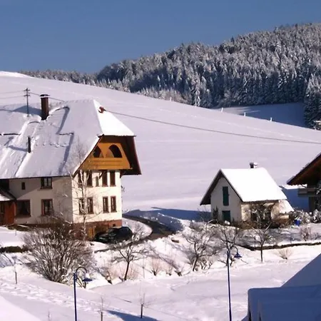 Hirschen-dorfmuehle Penzion 3*