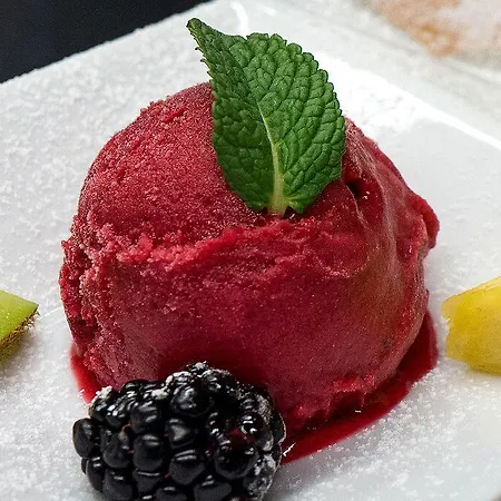 Hirschen-dorfmuehle בית הארחה 3*